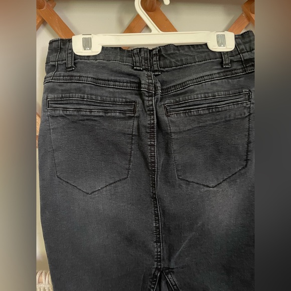 One5One Black denim pencil skirt modest knee length fall size small - Picture 5 of 8